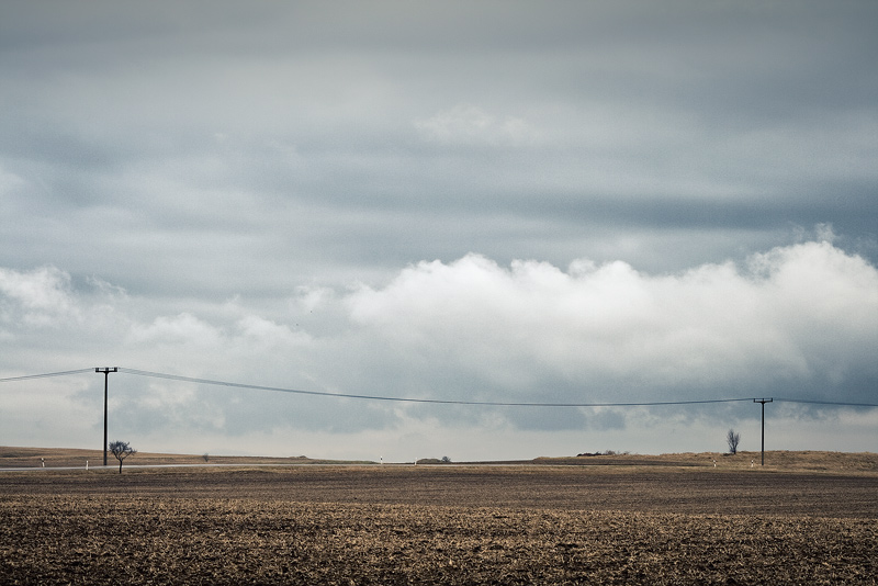 early spring field cloud current line feldauge gimritz