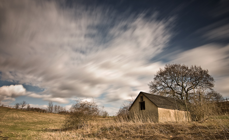 hut seeben long exposure feldauge clouds spring