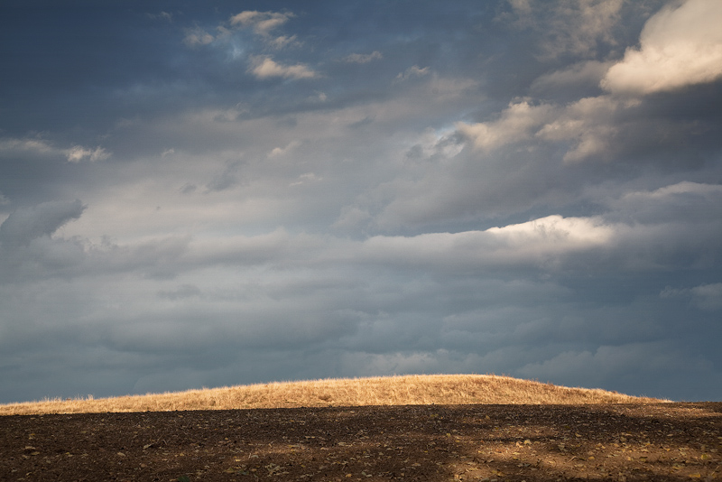 clouds bare field rural feldauge